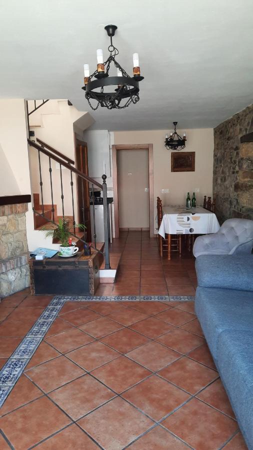 Casa Rural La Casina Villa Sariego Exterior photo